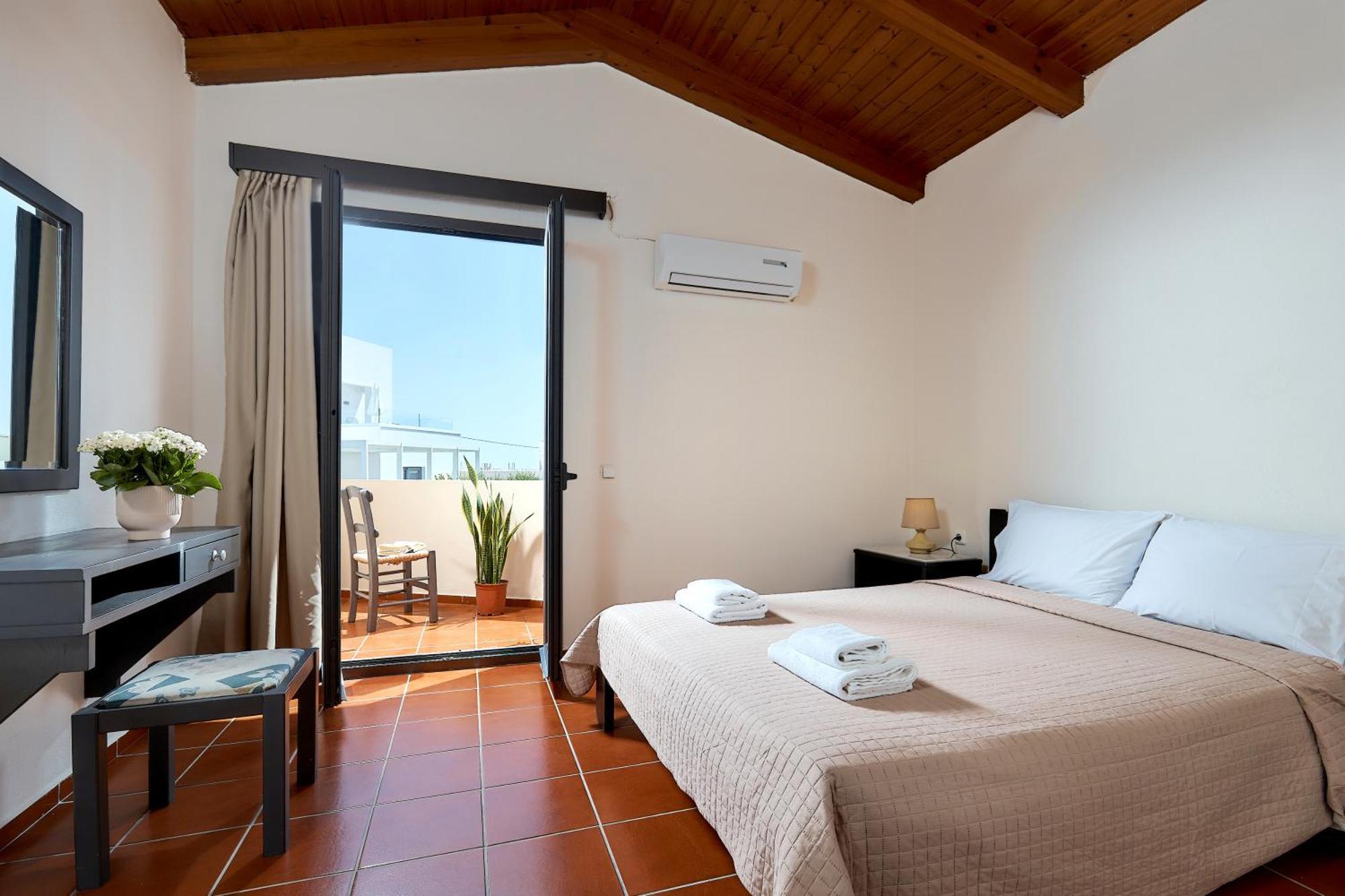 Creteco Hotel & Suites Goúrnes Exteriér fotografie